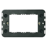 SUPPORTO SPECIALE VIMAR PER SCATOLA RETTANGOLARE CON VITI  SERIE 8000 3 POSTI