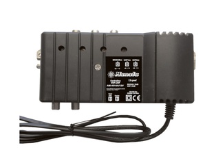 CENTRALINO AUTOALIMENTATA 220V 4 INGR. B.III  IV  V UHF 30/35DB 117/123 DBV