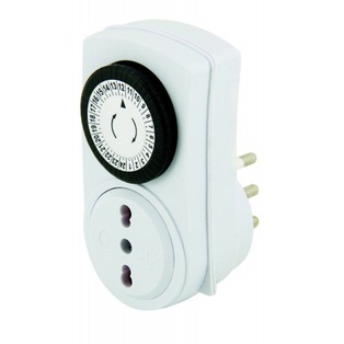 PROGRAMMATORE TIMER MECCANICO GIORNALIERO. SUPER COMPATTO. CICLO TOTALE DI 24H .