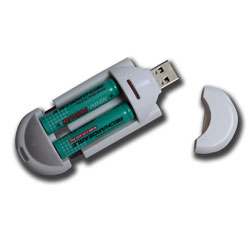 CARICABATTERIE MATSUYAMA USB STILO AA E MINISTILO AAA HB113