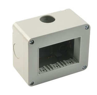 SCATOLA STAGNA 3 POSTI IP 40 FAI