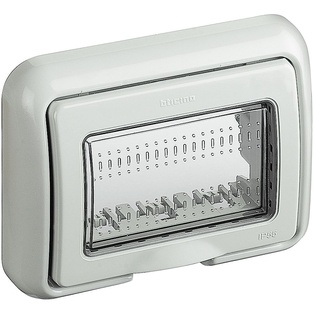 PLACCA BTICINO STAGNA CON SPORTELLO IP55  3 MODULI SERIE BTICINO MATIX 